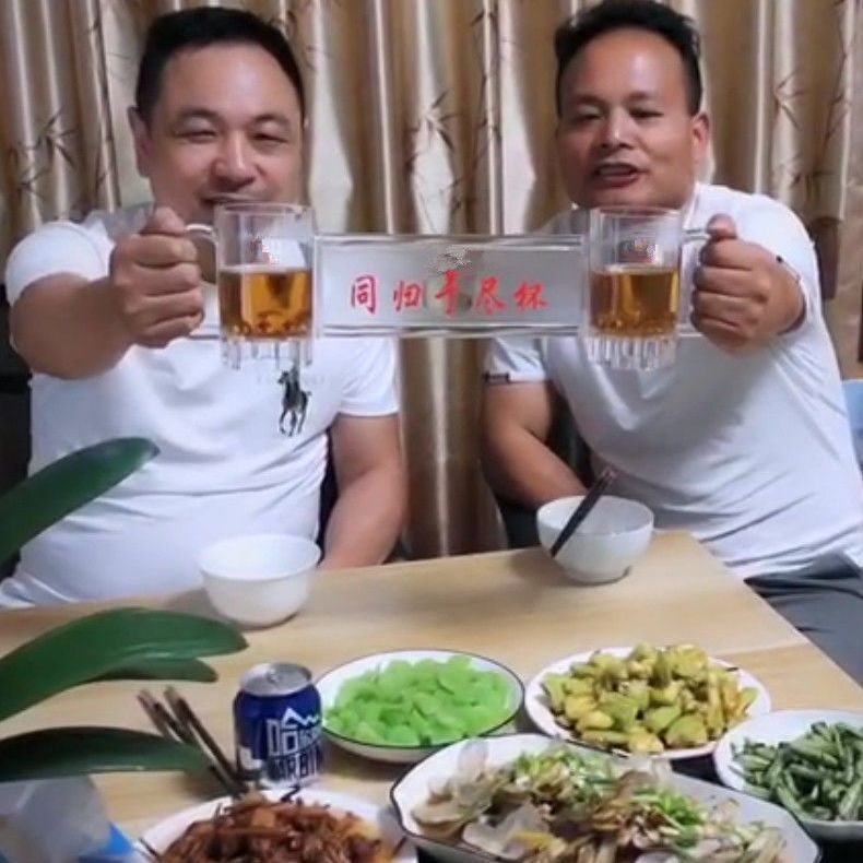 Ly bia một mảnh Together Forever Cup, ly bia cặp đôi cùng nhau qua cuộc đời và cái chết, ly bia chốn