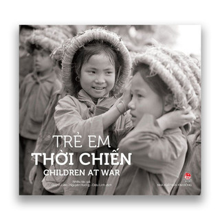 Sách - Trẻ em thời chiến - Children at war