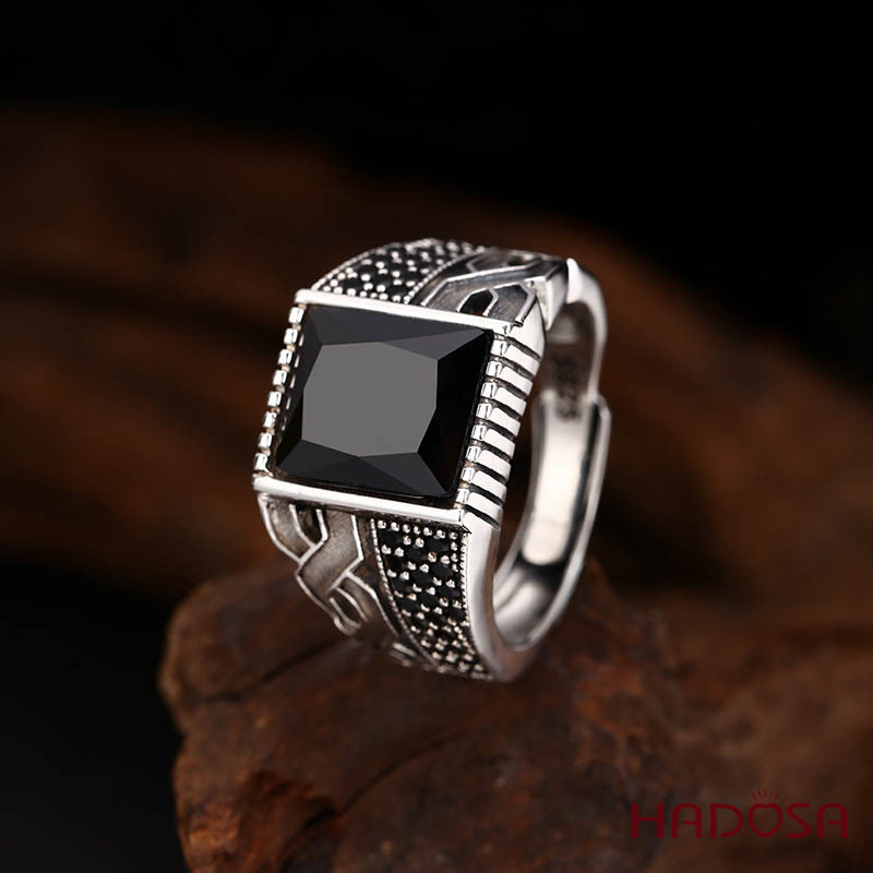 Nhẫn Nam Bạc Thái 925 Hắc Ngọc Vuông Lạc Hồng Tia Sấm Uy Lực Cổ Điển Mang Lại May Mắn HADOSA TSR464
