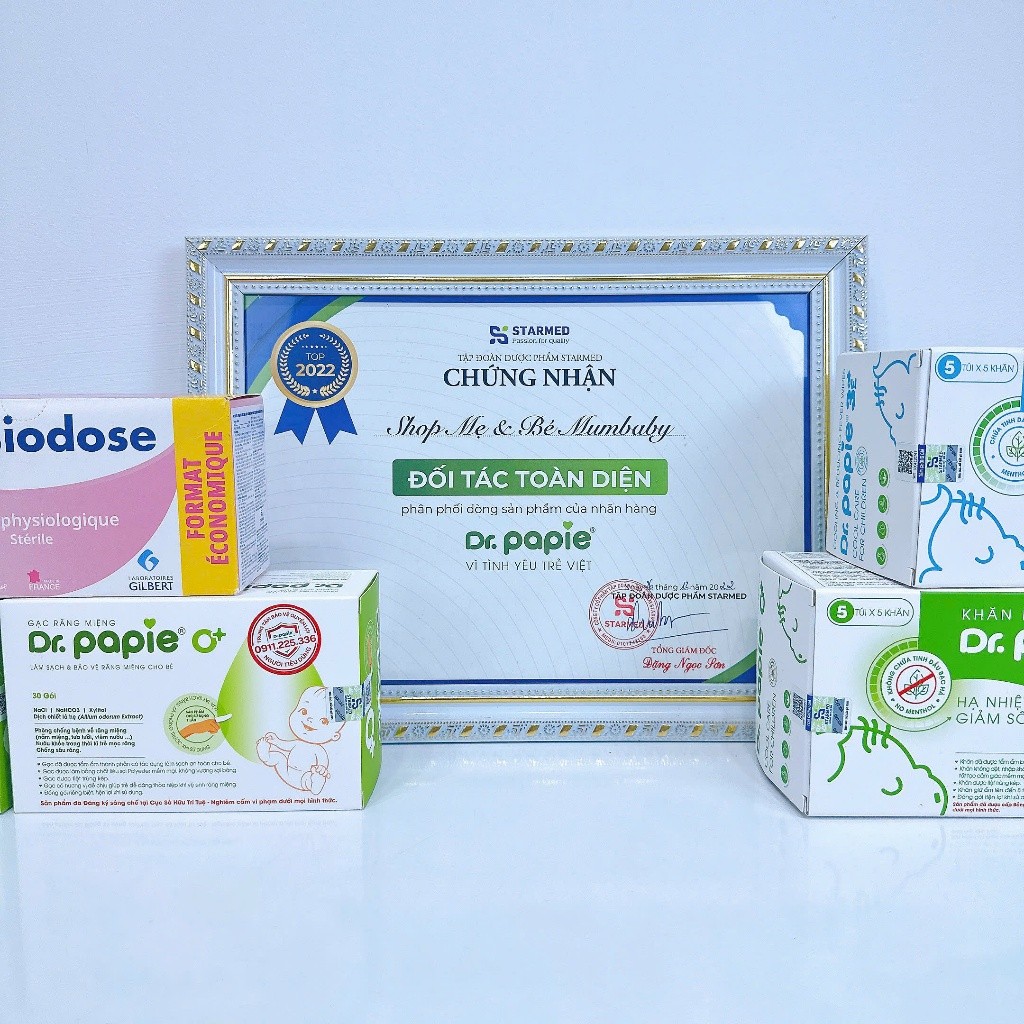 Khăn Lau Hạ Nhiệt, Giảm Sốt Dr Papie 3+ Cho Bé Từ 3 Tháng Hộp 5gói x 5khăn/Gói