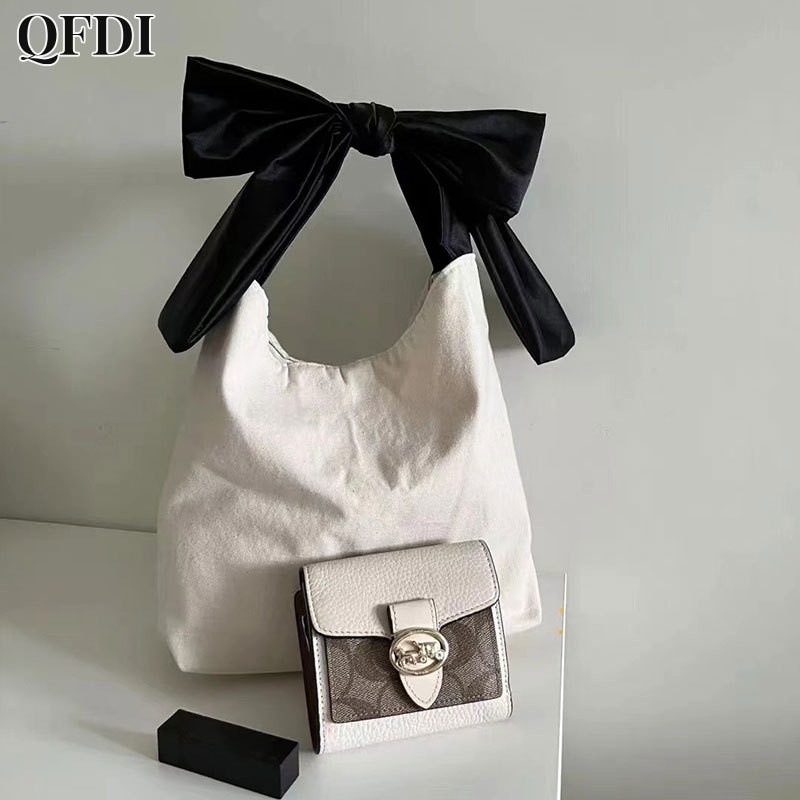 Túi vải Niche đơn giản QFDI Túi đeo vai mua sắm dung tích lớn