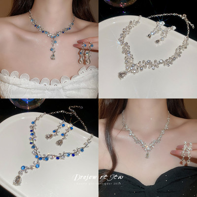 DREZEW Vòng cổ tua rua hoa đính kim cương - Sang trọng nhẹ nhàng