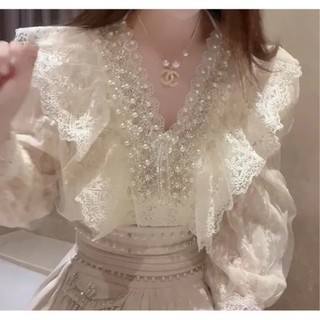  Câu Chuyện Tình Đầu Tiên Công Nghiệp Nặng Tay May Ngọc Trai Nhiều Lớp Áo Sơ Mi Ren Phong Cách Mới Thời Trang Tay Phồng Cổ Chữ v Ôm Hơn 