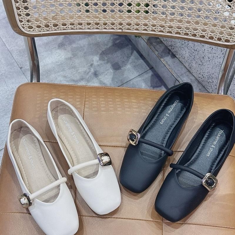 Giầy bệt khóa cạnh đế dẻo mẫu mới 2024 LuyShoes LX121