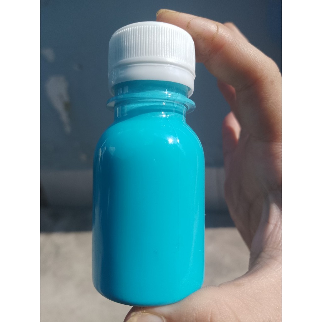 Sơn màu xe Vinfast Xanh SM, chai sơn 50gr màu chuẩn xe ô tô, xe máy Xanh SM dặm vá các vết trầy xước