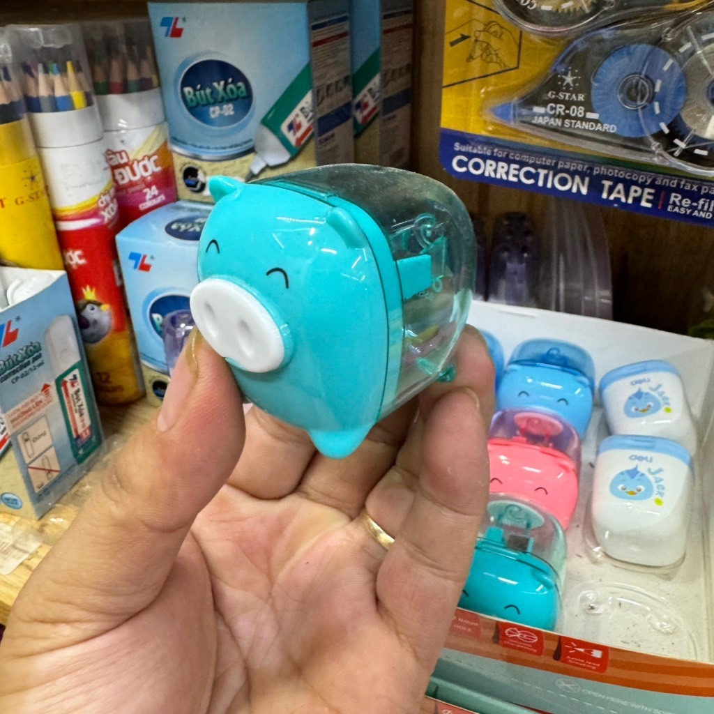 GỌT BÚT CHÌ HÌNH CON HEO 0557 DELI [VPP-NS EmBoy] - ẢNH THẬT