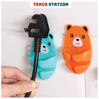 Móc Dán Tường Kẹp Giữ Dây Điện, Phích Cắm Điện (Hình Gấu) / Kê Đỡ Sạc Điện Thoại - Móc Treo Đồ Đa Năng