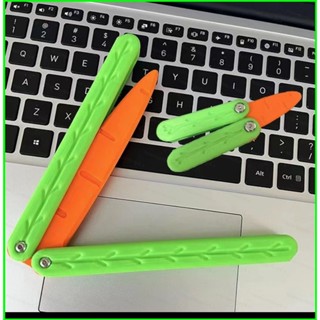Dly Cà Rốt Trọng Lực Nhảy Củ Cải Nhỏ Balisong Quà Tặng Cho Trẻ Em Giảm Căng Thẳng Fidget Đồ Chơi Bướm Dao Benchmade 1