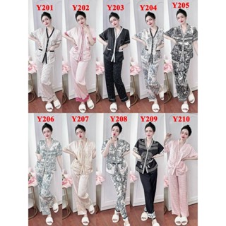 Bộ quần áo pijama lụa quần dài áo cộc tay cổ Y mới mềm mát