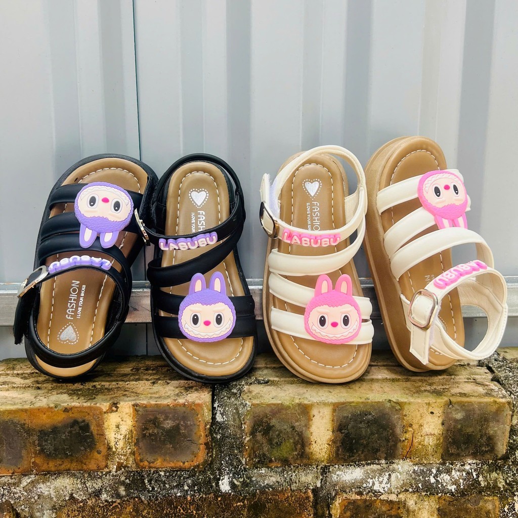 Sandal Labubu quai chéo cho bé gái đi học đi chơi - dép quai hậu cho bé da PU êm chân chống trượt fu