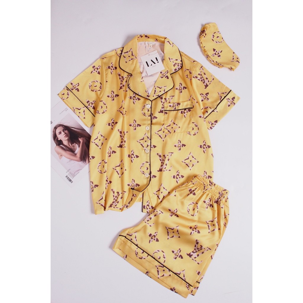 Set bộ pijama đùi lụa vàng hoạ tiết Vic Sexy PQN89