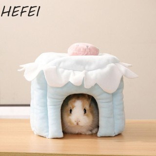 HEFEI Ngôi nhà ẩn náu thú cưng HEFEI, Hình dạng bánh Hamster mềm Tổ ấm, Nơi ẩn náu lợn Guinea Thiết kế dâu tây thoải mái Hang giường cho chuồng thú cưng