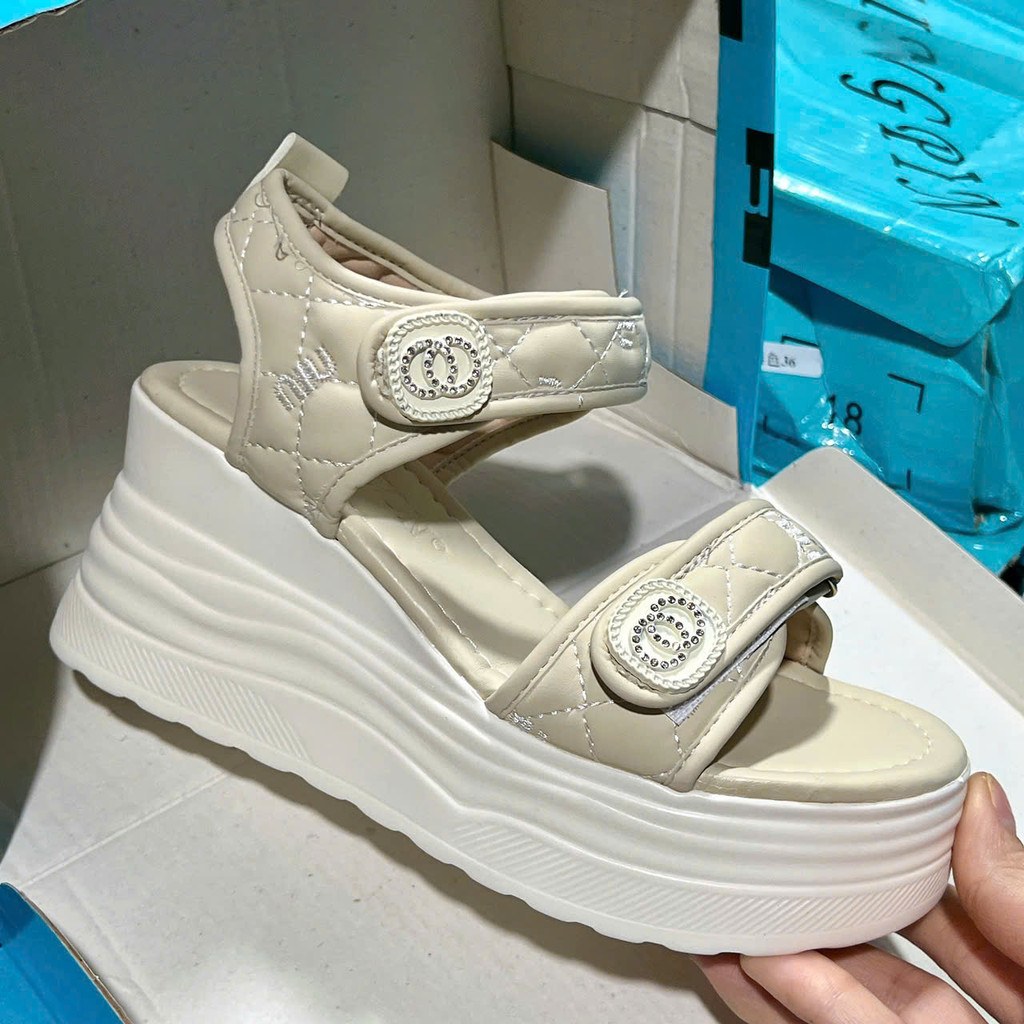 [Có sẵn] SANDAL  7P ĐẾ BẰNG ĐẾ CAO KHÓA ĐÁ VÔ CỰC SANDAL QUAI DA ĐIỀU CHỈNH đế cao 7cm