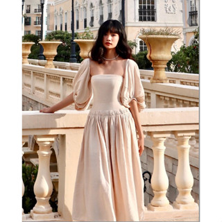  D001 Đầm linen tơ tay bồng xếp li eo 