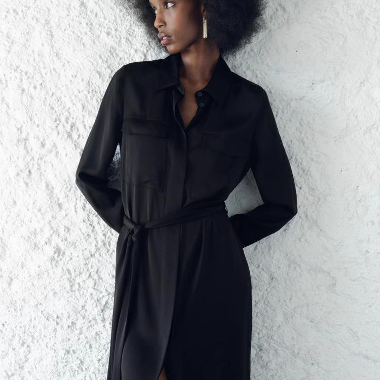 Đầm Zara made in Morocco sơ mi satilsilk đen midi 2 túi ốp