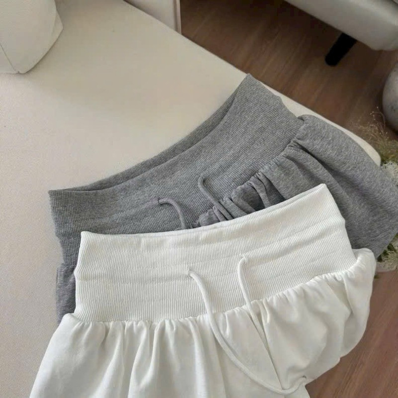 Chân váy bí nữ dáng ngắn chất nỉ 2 da lưng chun bản to kèm dây rút basic dễ phối - Minci Clothing | BigBuy360 - bigbuy360.vn