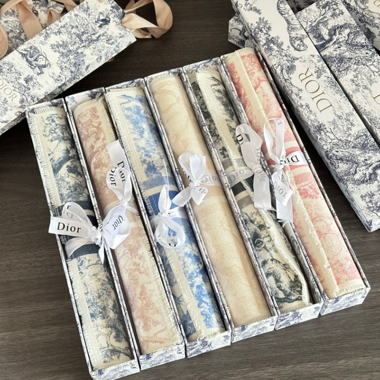 [Gia đình Shang] Dr Classic Fashion Jungle Tiger Pattern LOGO In Bộ đồ ăn 6 màu Bao bì hộp thảm