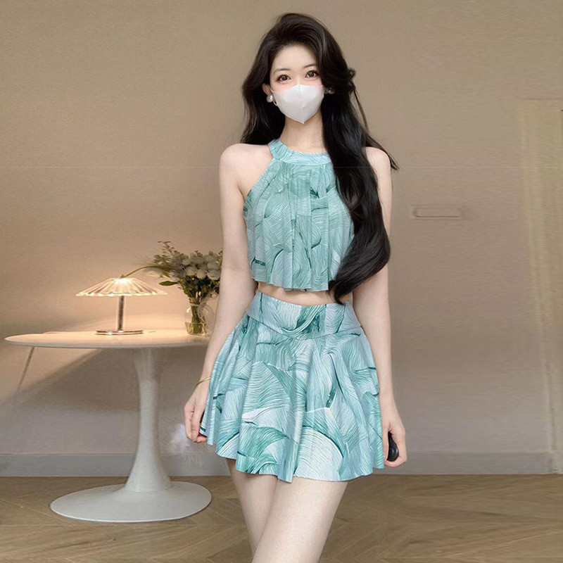 Đồ bơi bảo thủ in hai mảnh dành cho nữ | BigBuy360 - bigbuy360.vn