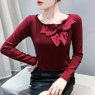 Miou 2024 mùa thu đông mới cotton đế áo sơ mi dài tay nữ màu đỏ thon gọn vừa vặn và thiết kế giảm béo Áo thun cổ tròn nơ bướm