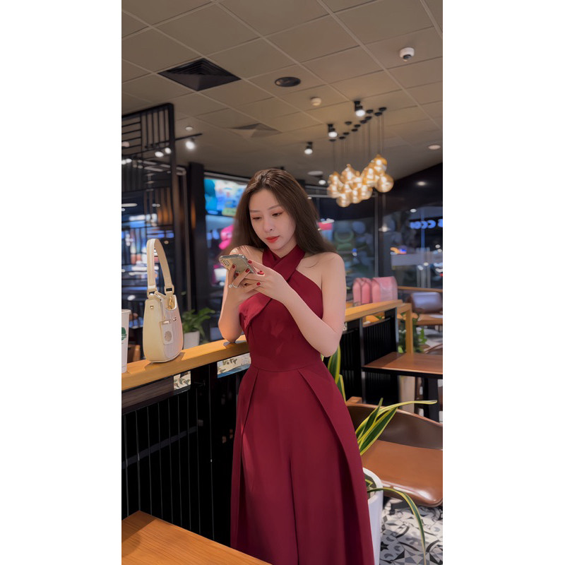 Bộ Jum Thời Trang Nữ Ống Rộng Quần Tà Hông Cổ Yếm Đi Làm, Đi Chơi, Đi Tiệc Slay, Jum Bộ Thời Trang S