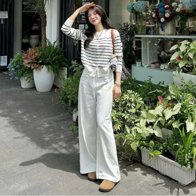 Quần Jeans Ống Loe rộng Màu Trắng Form Rộng Dài  168.fashion | BigBuy360 - bigbuy360.vn