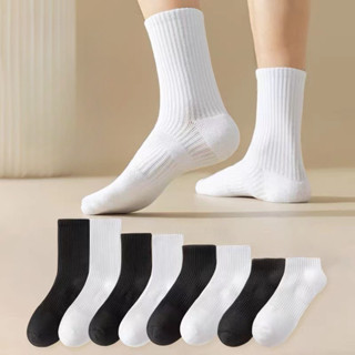 Tất Màu Trơn Đen Trắng Mềm Mại Thoáng Khí Thể Thao Mắt Cá Chân Nam Nữ Mùa Hè Thu Công Sở Tất