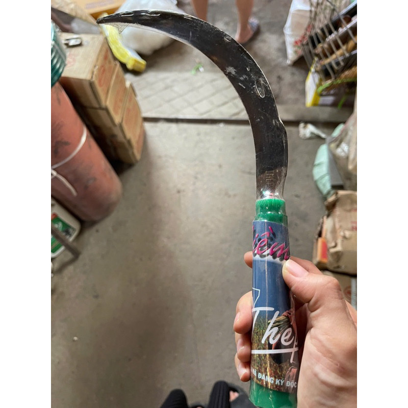 (Ảnh Thật)Liềm cắt cỏ , liềm cắt lúa 7 thép tay cầm nhựa siêu sắc