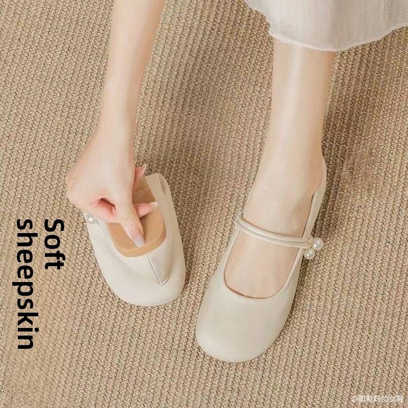 Giày Mary kiểu Pháp da cừu Giày nữ đế mềm miệng nông ngọc trai mẫu mới 2024 mùa hè Giày da thấp phong cách học đường