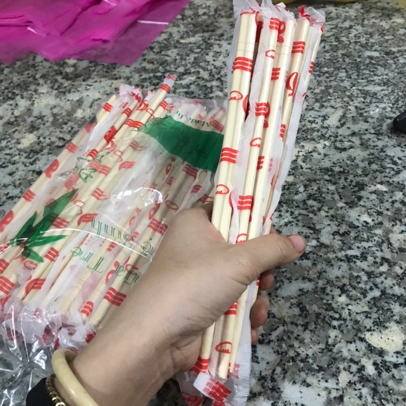 Bó đũa tre sử dụng 1 lần, đũa tiện lợi, đũa dùng 1 lần. 1 bó 30-35 đôi