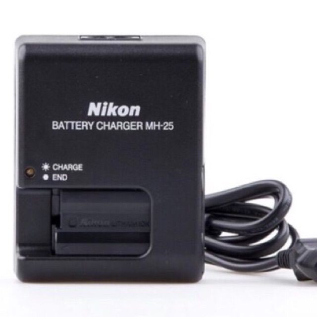 Bộ sạc Nikon MH-25 cho pin máy ảnh EN-EL15 EL15 D7000 D7100 D600 D800