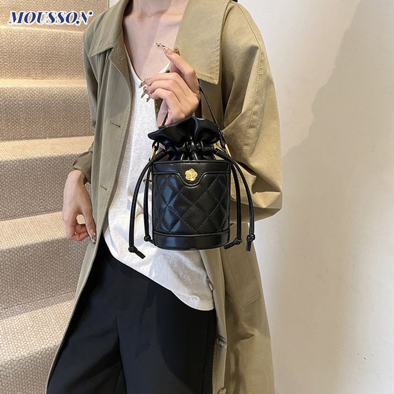 Túi xô dây rút hình thoi thời trang MUSSON Túi đeo chéo thiết kế thích hợp