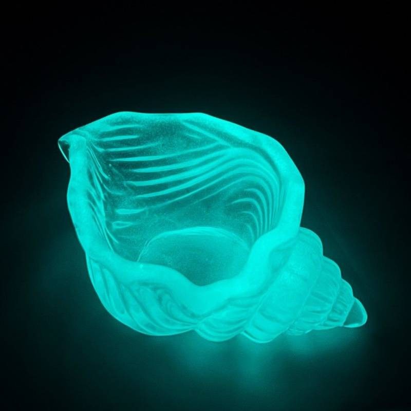 Luminous Conch Luminous Toy Creative Fluorescent Decoration Permanent Luminous Stone Children's Toy 