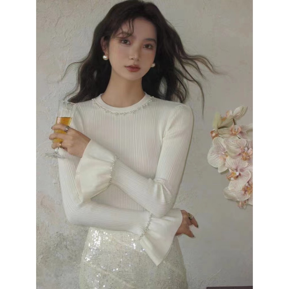 Áo sơ mi nữ thu đông đáy đính hạt, tay loe dệt kim mỏng, phong cách phương tây LA6