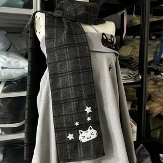[Hàng có sẵn] Khăn quàng cổ mèo con bé gái dễ thương Millennium y2k Khăn quàng cổ màu xám đậm phù hợp cho mọi trận đấu dễ thương Thu Đông Hai mặt phù hợp Phong cách gia đình Sinh viên Nhật Bản Quà tặng nhân viên văn phòng Giv
