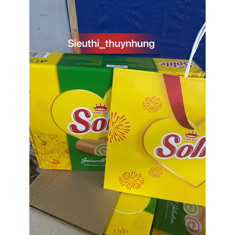Hộp Bánh Bông Lan Cuộn Kem Solite Hộp 324g ( Có Kèm Túi Xách )