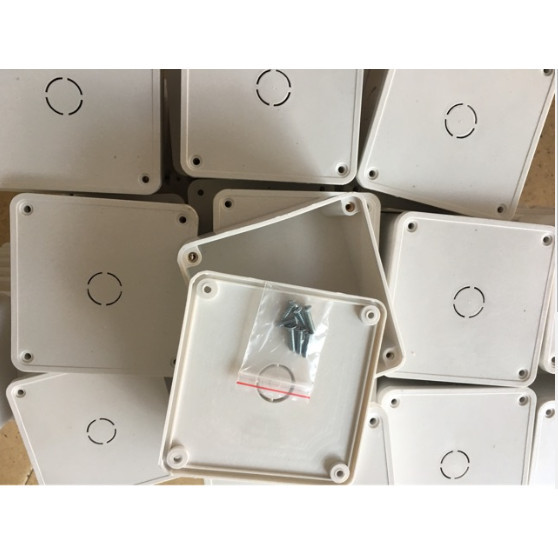 [Chính hãng] Hộp kỹ thuật camera 11x11