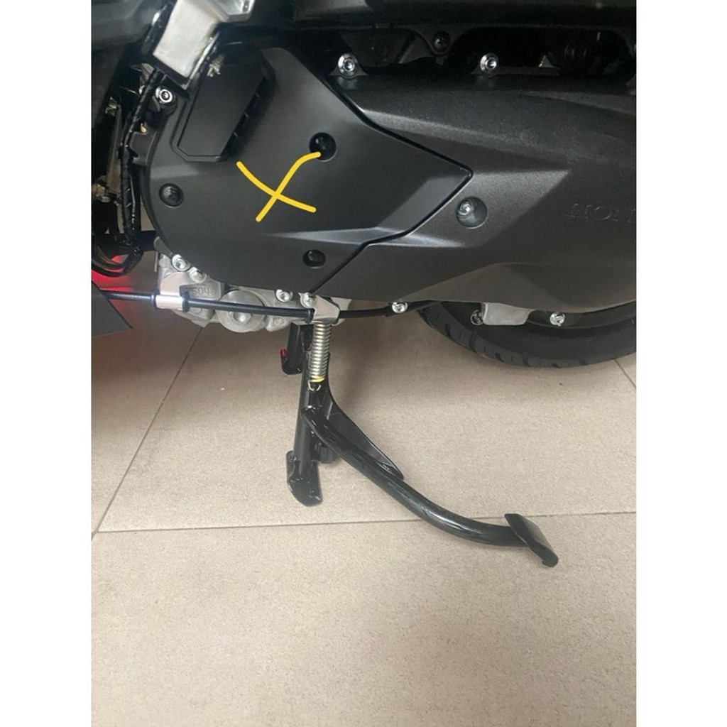 19640K2SN00Ốp nắp máy trái năp nhựa bửng côn ab 125 2023 ab 160 ab 2024 honda
