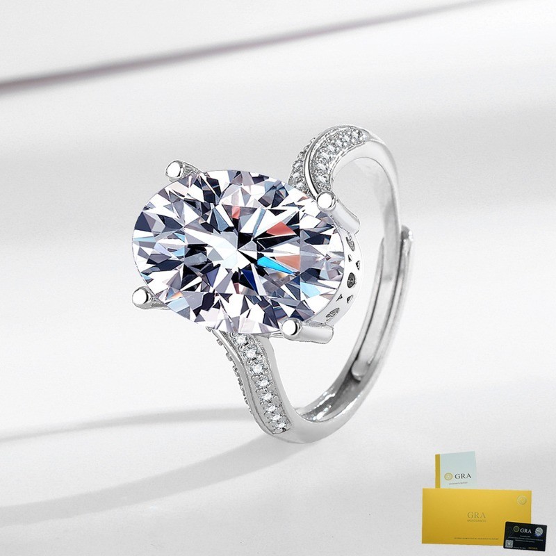 Trứng Bồ Câu Dát Vàng 8 Carat - Thiết Kế 8 Trái Tim Và Mũi Name