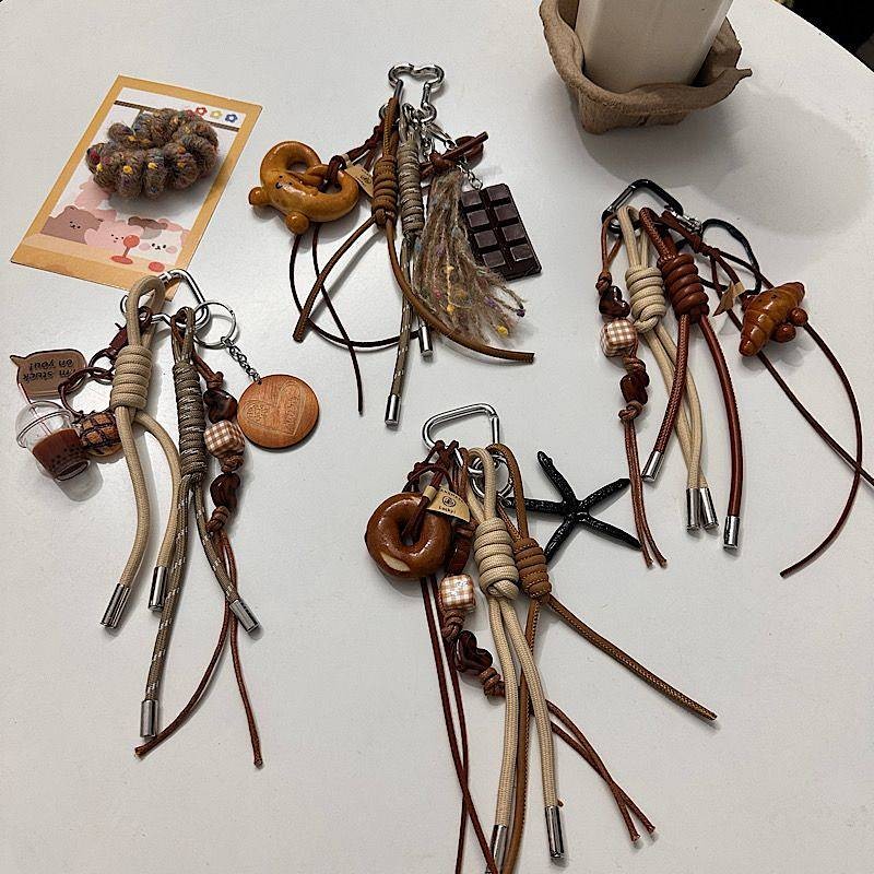 Creative Miu Alkaline Water Cute Hang Decorations Ins Bread Bag Baseball Pendant Climbing Rope Decor