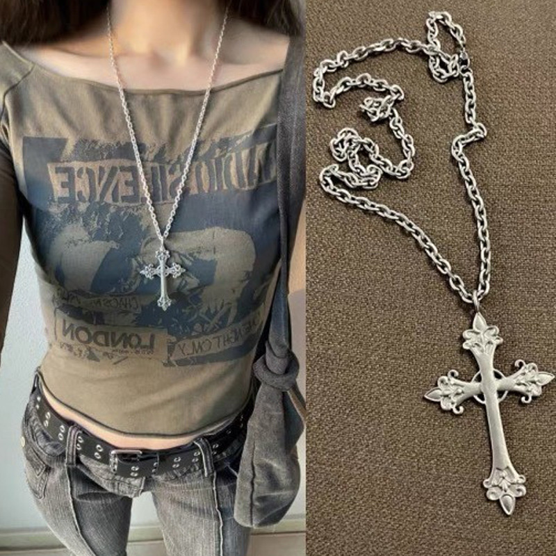 🧚🏻‍♀️Ganten🧚🏻‍♀️Vòng cổ chữ thập Bạc cá tính Vòng cổ khắc chữ thập Quà tặng cho nam và nữ