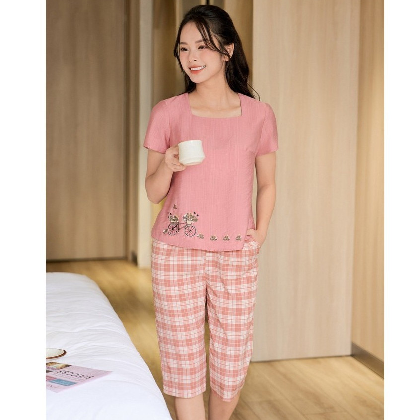 Đồ bộ mặc nhà CARDINA chất liệu đũi bamboo cổ vuông form kiểu dáng đơn giản trẻ trung 4BDL05