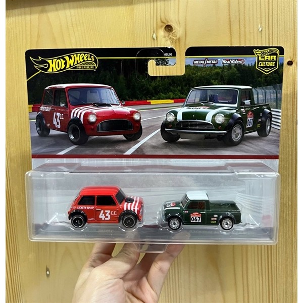 Set 2 xe mô hình JBK97 Hot Wheels Premium 2 Pack - Maurice Mini / '67 Austin Mini Pickup