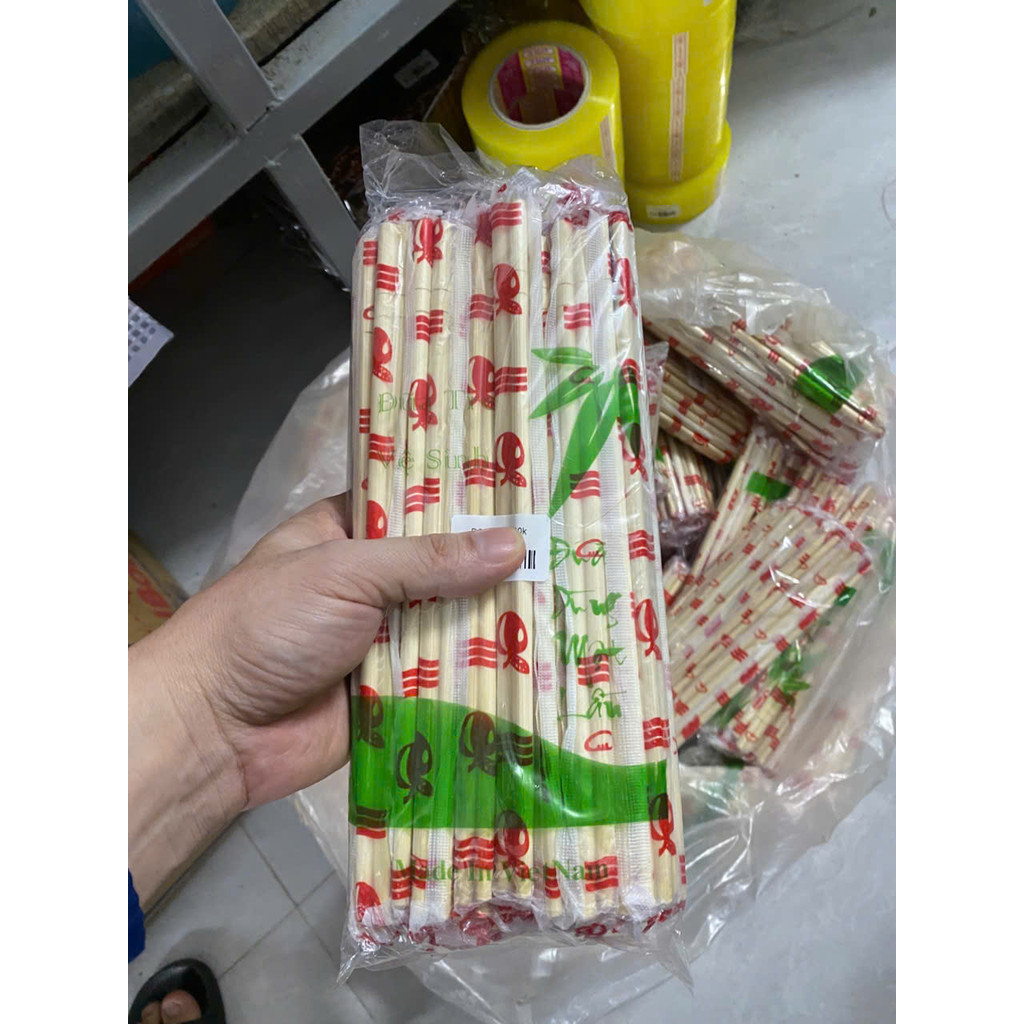 1 bó đũa tre sử dụng 1 lần, đũa tiện lợi, đũa dùng 1 lần


