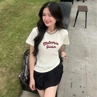 Zeeni local brand Áo baby tee nữ Màu kem Cổ áo màu khối mùa hè thư in hình ôm body chất đẹp