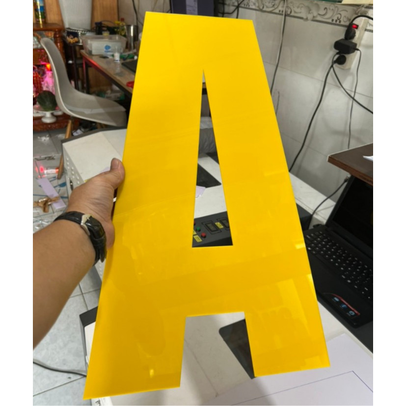 Chữ mica VÀNG cao 20cm R302, Decor dán tường, dán bản quản cáo, dán bản số xe, số nhà..