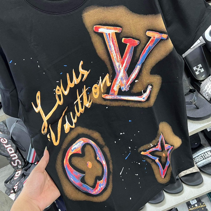 Áo Phông LV loang nâu Nam Nữ Hot Trend Chất Liệu Cotton Thoáng Mát Dày Dặn Siêu Hot Vận chuyển 24 giờ | BigBuy360 - bigbuy360.vn