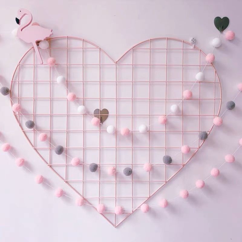 Kẹp treo tường hình trái tim bằng sắt rèn phong cách Instagram khung sắt trang trí phòng ký túc xá k