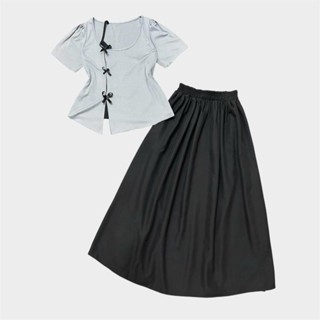 Set Bigsize Nữ 60–95kg | Áo Cổ Tròn + Váy Dài Phối Yếm Lệch – Nàng Thơ Duyên Dáng SET (A273+CV15)