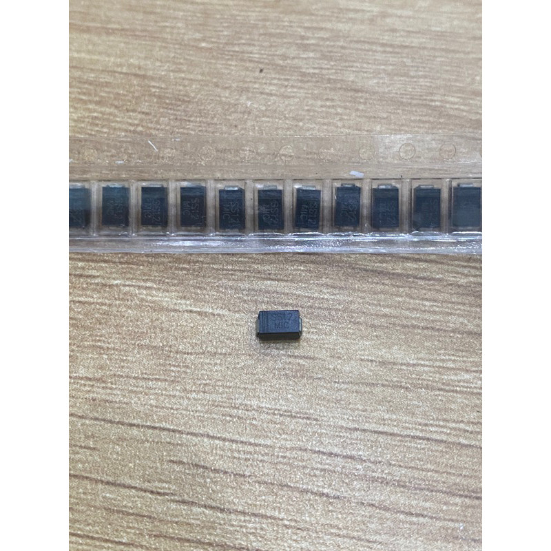 [10 CON] Diode Dán SS12 SMA 1A 20V (SMD Dán) [Diode xung]