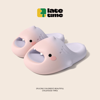 Dép trẻ em hình cá mập nhỏ dễ thương AYUER. Dép đi trong nhà EVA chống trượt cho bé trai và bé gái